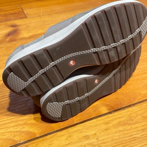 Clarks Unstructured Slip On women’s loafer - Picture 4 of 5